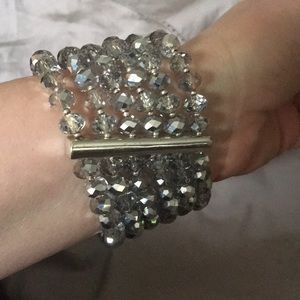 SILVER Bead and Silver bar bracelet.